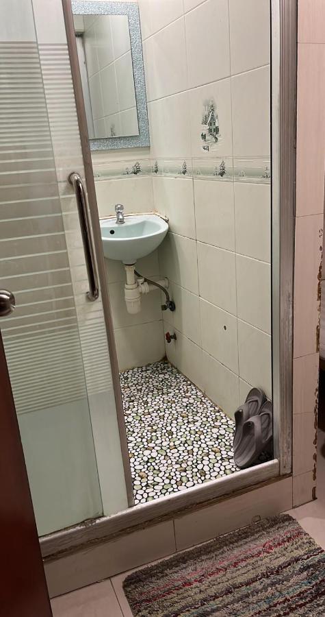 New hoover hostel Hongkong Buitenkant foto